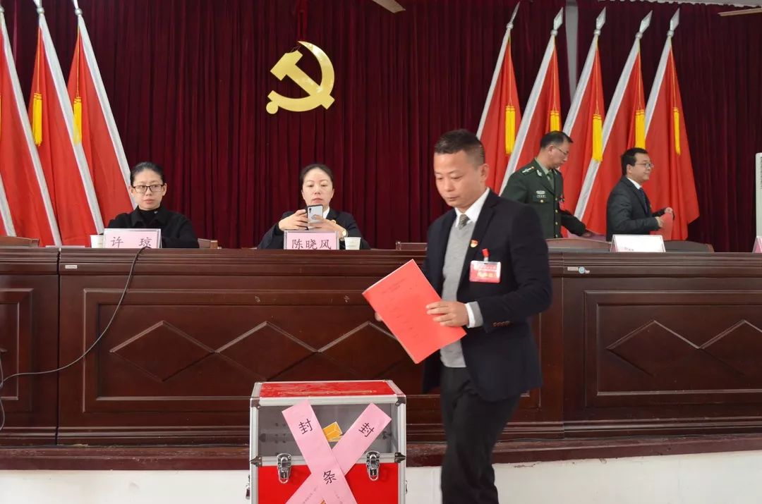 天台县最新领导班子,自然美景中的领导之旅