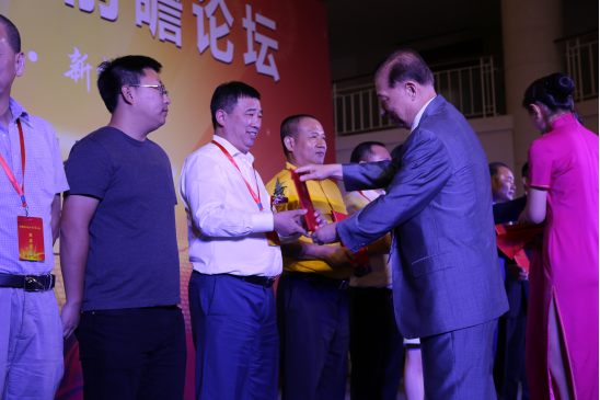 信富集团FC币最新动态揭秘，小巷特色小店中的隐藏宝藏探索