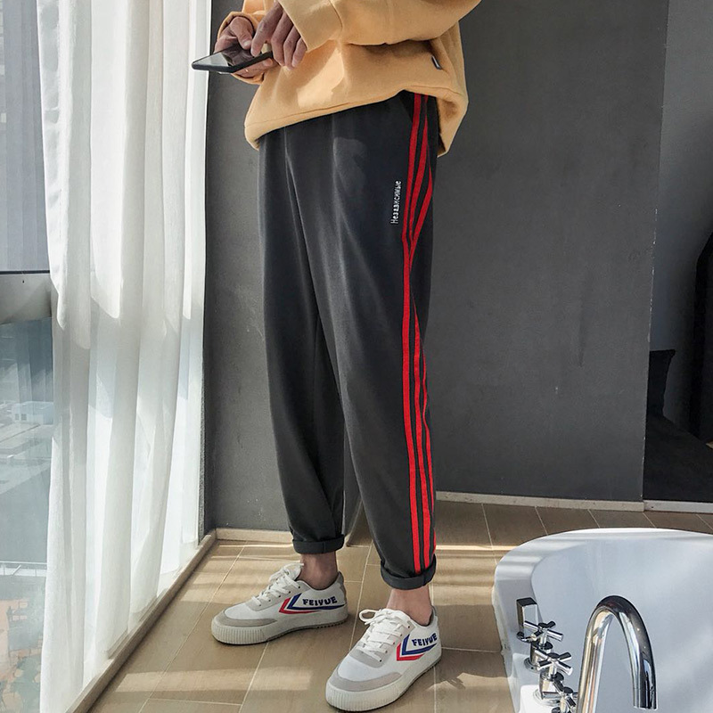 最新流行趋势,男士超紧身裤成为时尚新宠