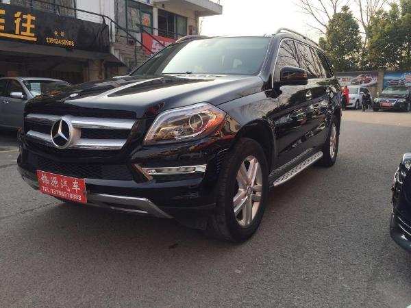 GL350奔驰最新报价2015，小巷宝藏与特色小店的探索！