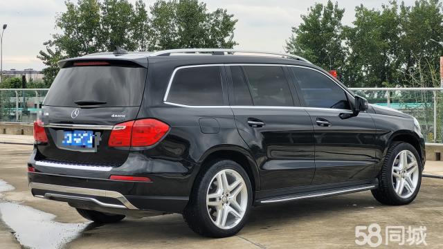 GL350奔驰最新报价2015,小巷宝藏与特色小店的探索!