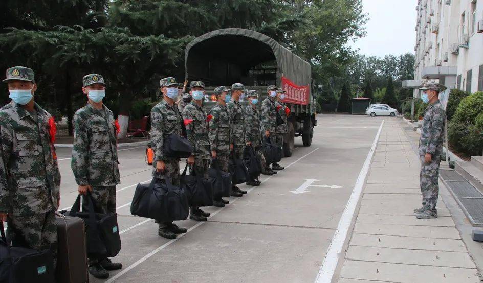 军改后省军区最新臂章，展现新时代军容标志的变迁