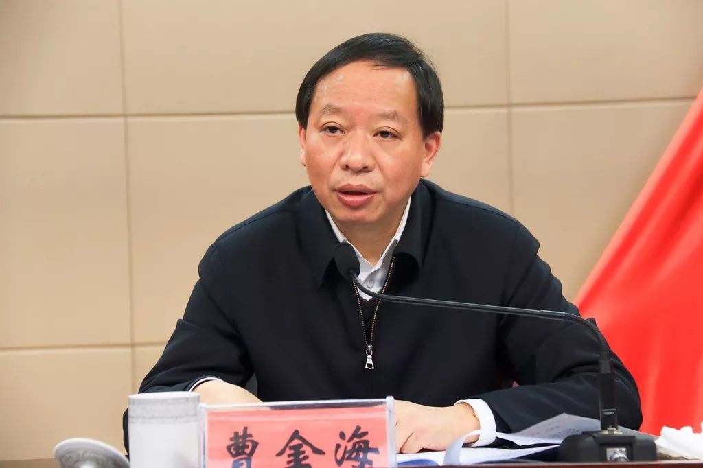 郭新双最新动态,力量在变化中展现,自信源于持续学习之路