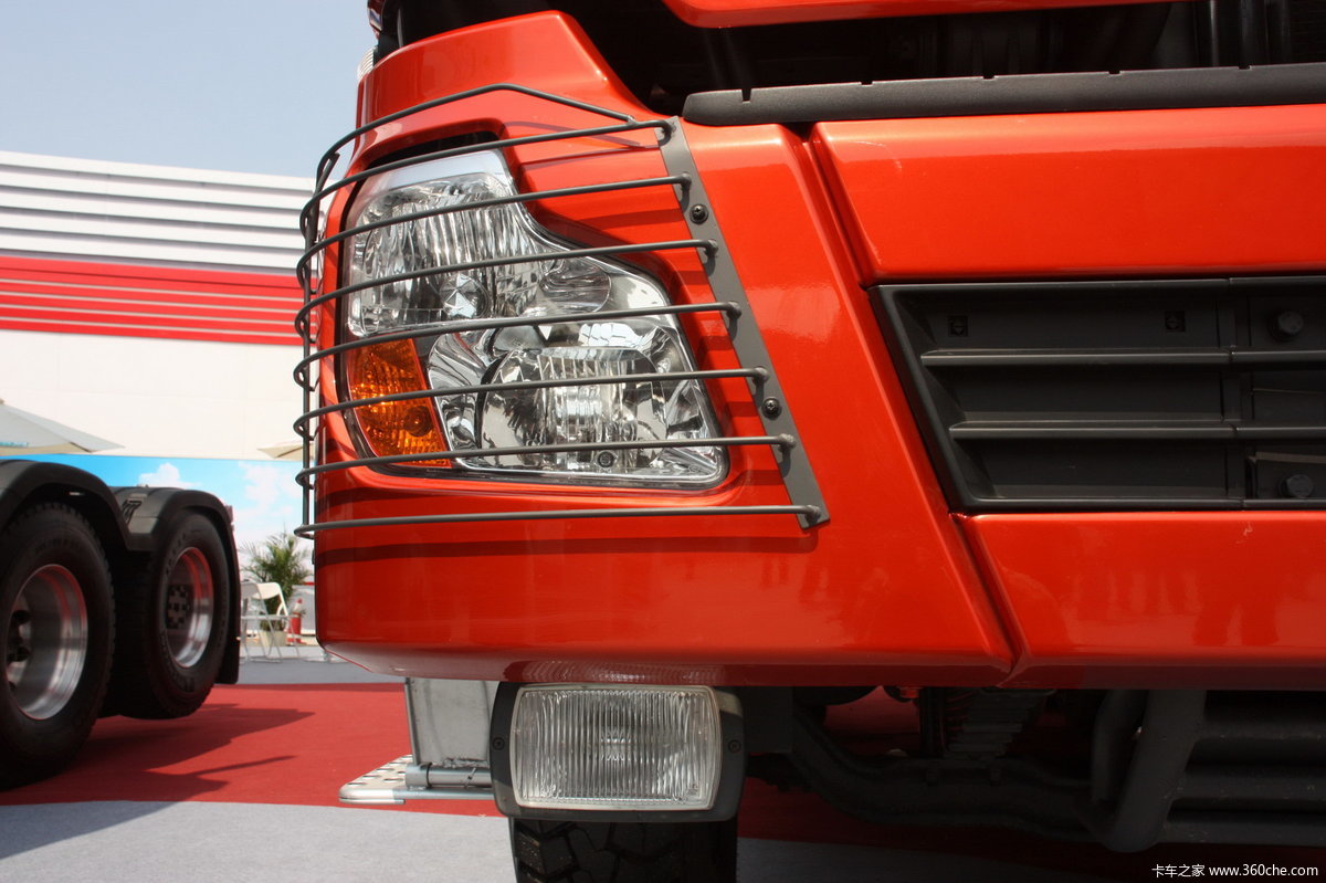 最新款东风大力神,科技巨擘重塑力量美学,实拍图片大放送