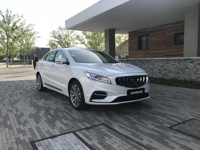 博瑞混动版,科技革新驾驶体验,引领未来出行新潮流