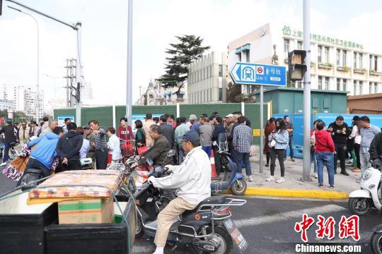 上海交通事故最新动态及其背后的力量,变化中的自信与成就感