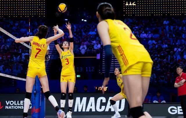 2024澳门资料,快速解答方案设计_FLX83.761外观版