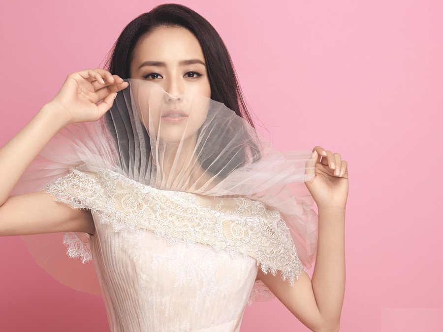 佟丽娅2024新剧,自然美景中的治愈之旅