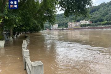 万州洪水最新消息,万州洪水下的温情故事