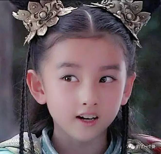 哪吒演员揭秘与小巷美食宝藏的探索