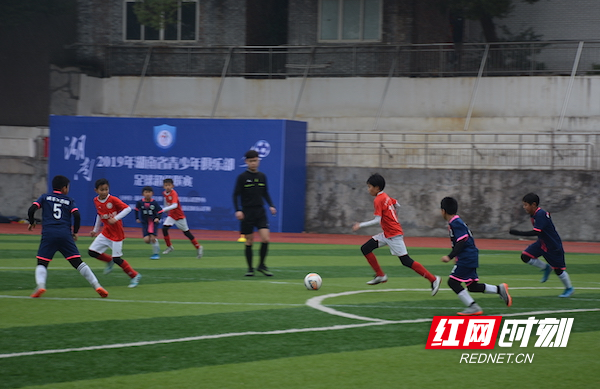 湖南足球比赛,热血激情展现风采!