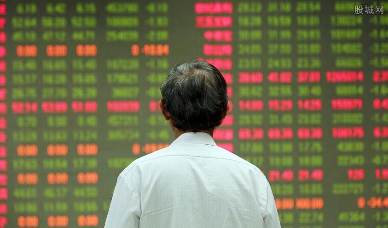 李大霄看好的十只股票深度解析与个人观点分享