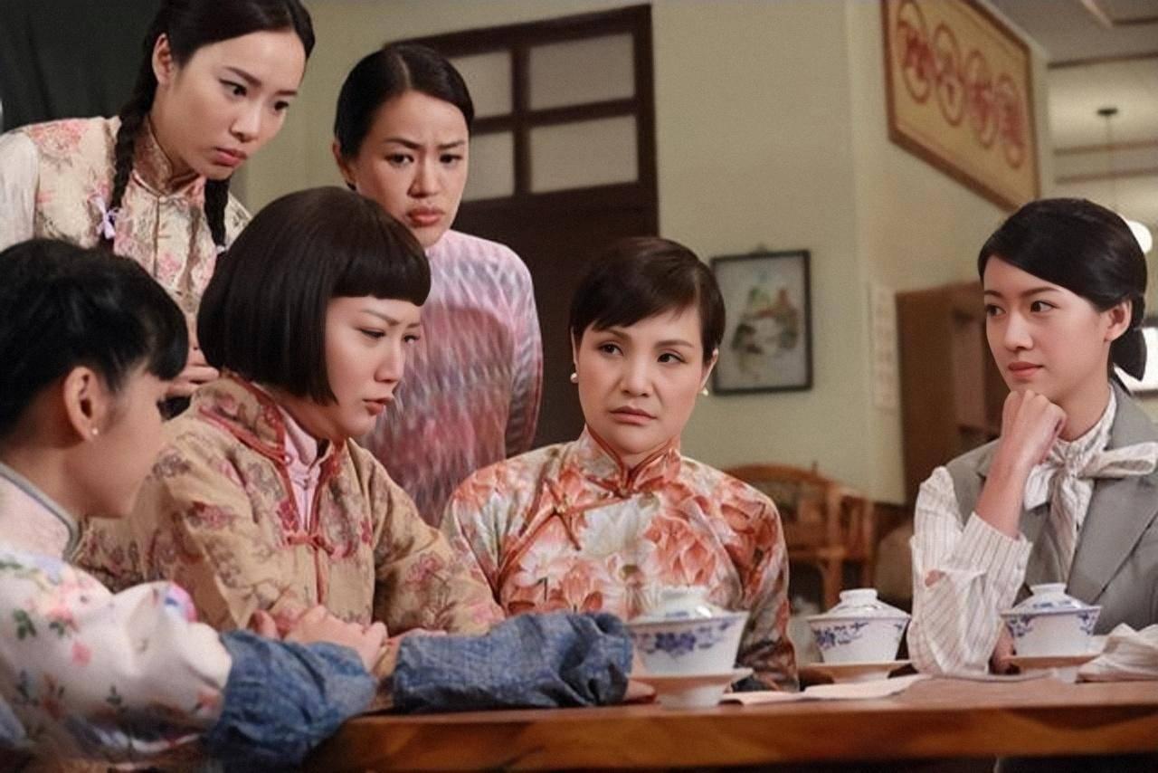 皆大欢喜演员的世界,日常与舞台上的精彩瞬间