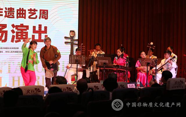 离石弹唱5新版，自然美景探险之旅的启航点