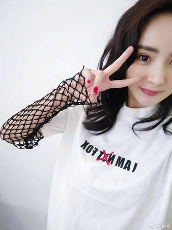 杨幂星光熠熠的心路历程,直面挑战的最新采访揭秘