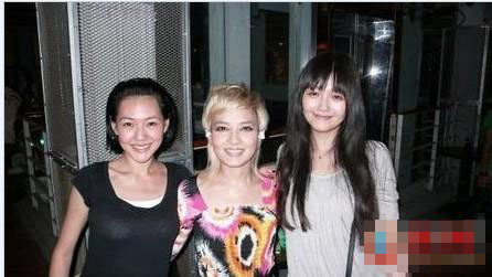 最新姐妹圈话题,欢乐的闺蜜聚会盛况