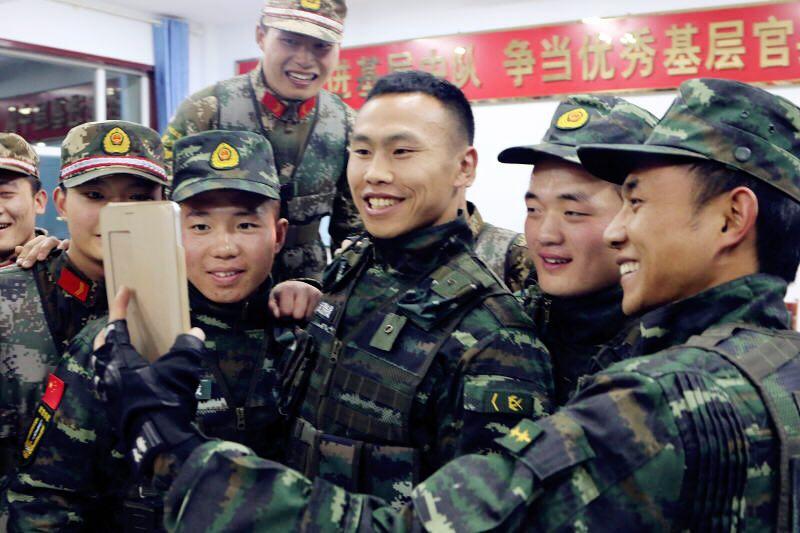 周志鹏比赛，赛场热血与家的温馨时光