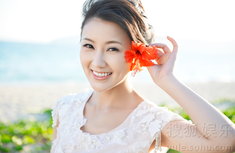 时尚魅力瞬间，最新写真捕捉艺术之美