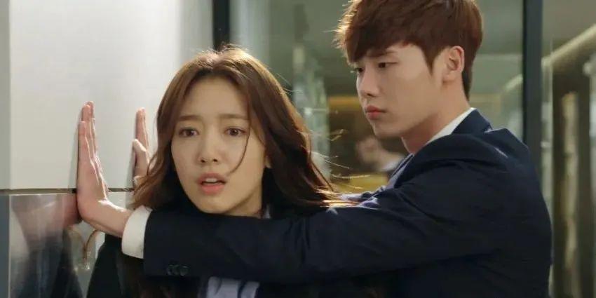 姓李明星的自然探寻之旅,宁静之美与启示