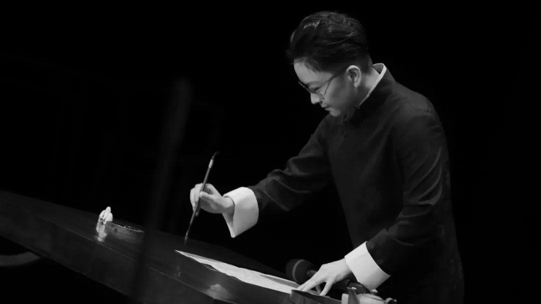 石家庄京剧团演员与自然的美丽邂逅