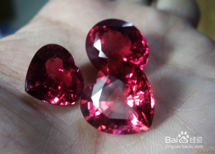 红宝石最新鉴别方法与步骤指南