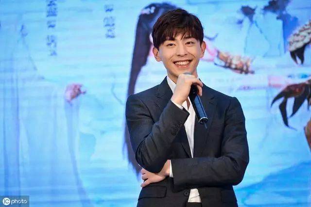 青海籍明星的励志之旅,从高原走向辉煌,自信与成就感的闪耀之路