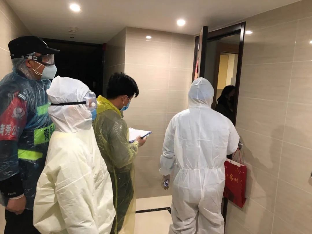 疫情隔离动态下的生活感悟与小确幸时刻