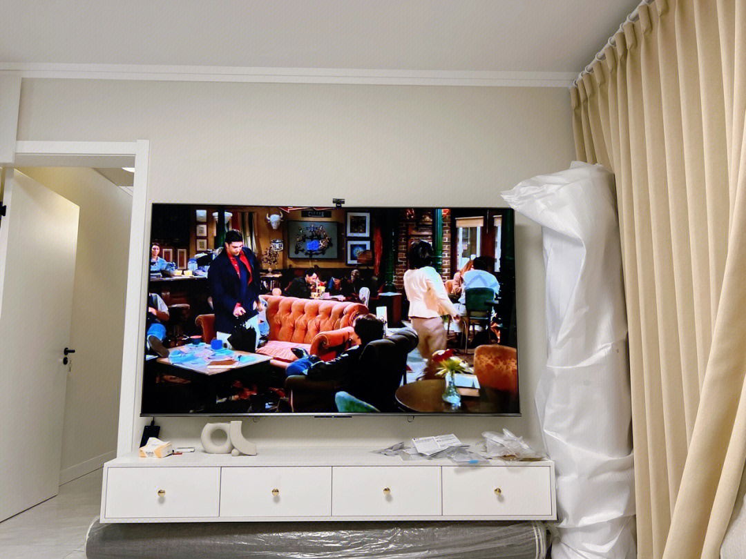 85英寸电视,自然美景的旅程,寻找内心的宁静与平和