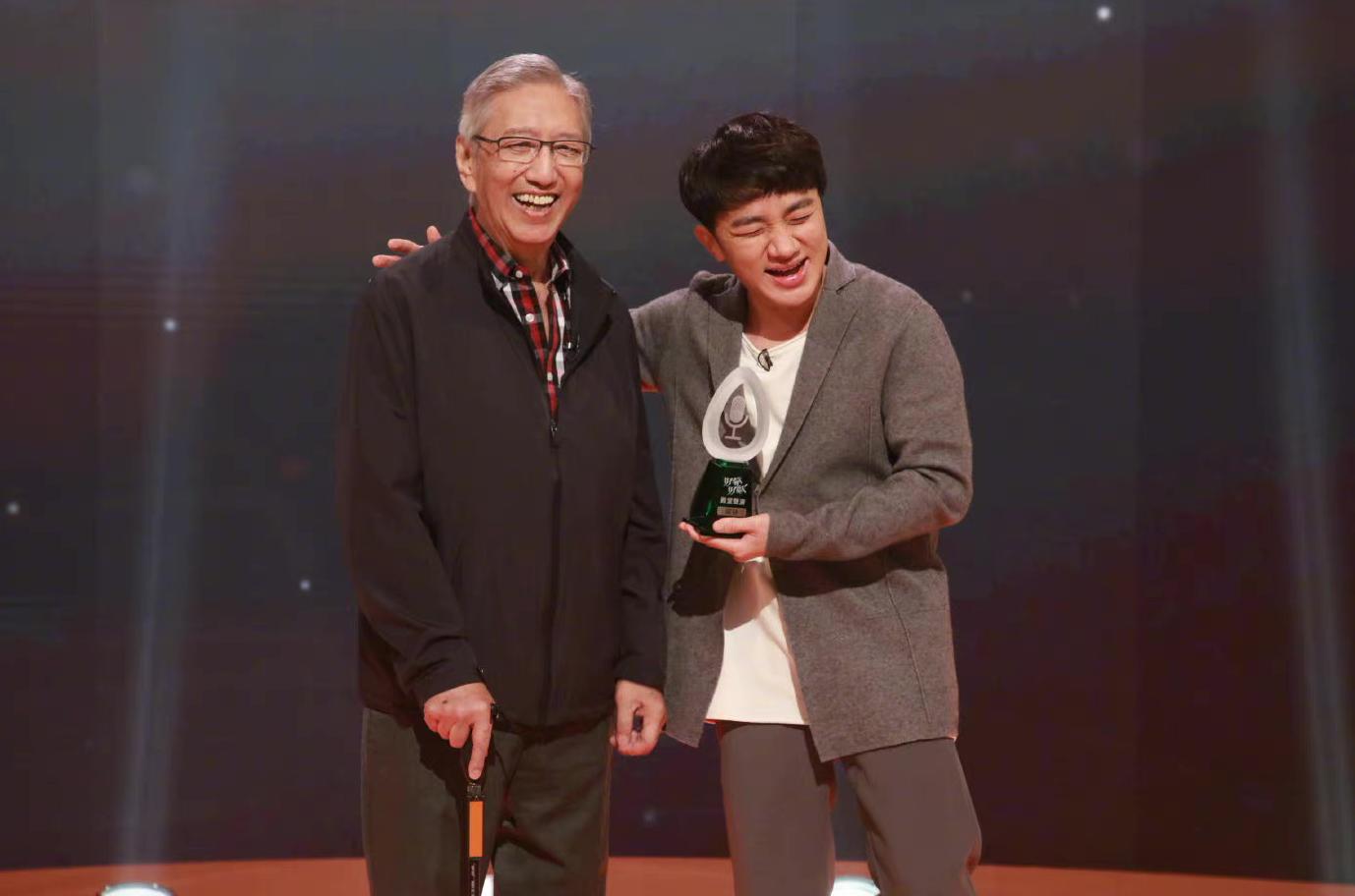 回魂夜演员与科技舞台，全新高科技产品震撼亮相！