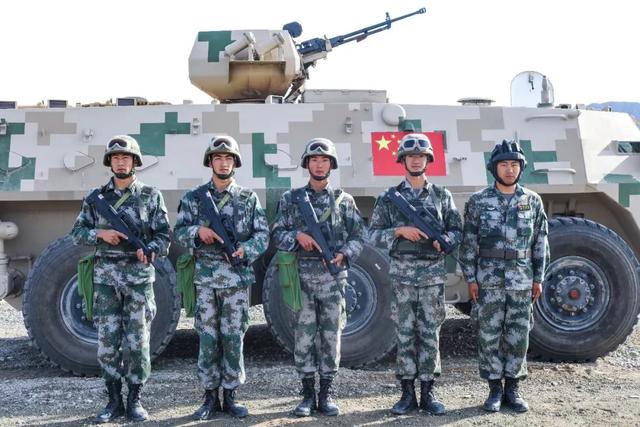 兵击比赛的温暖日常风采