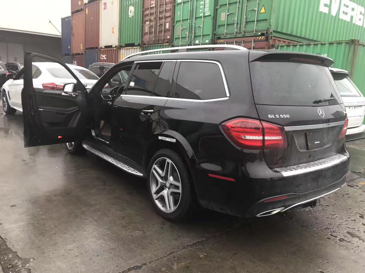 奔驰GLS550重塑豪华SUV新标杆,高科技巨作引领时代风潮的最新价格