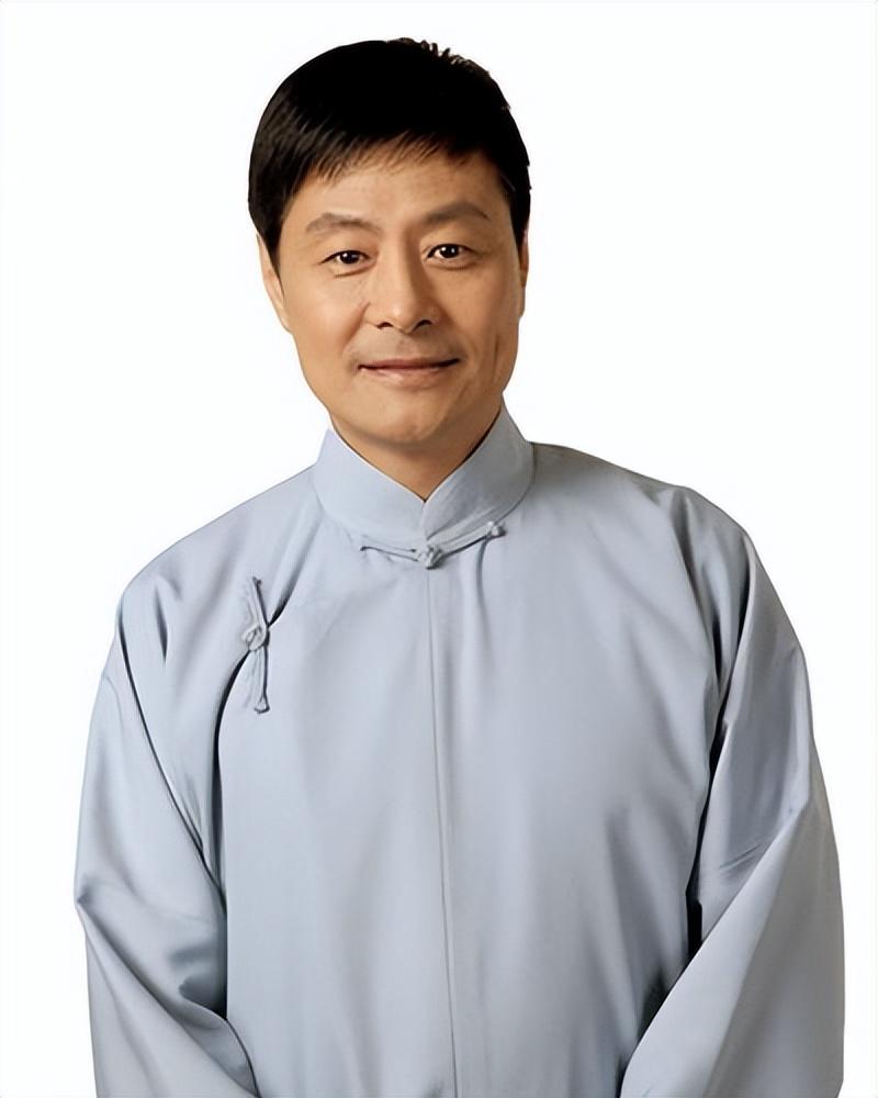 老相声演员的心灵之旅，与自然共舞，寻找内心平静