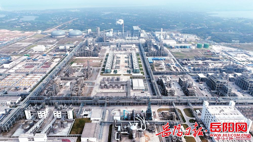 岳阳吉祥石化最新动态与小巷深处的独特风味