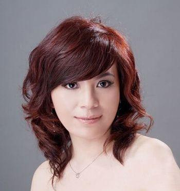 时尚短发烫发潮流，引领潮流的短发烫发造型大解析