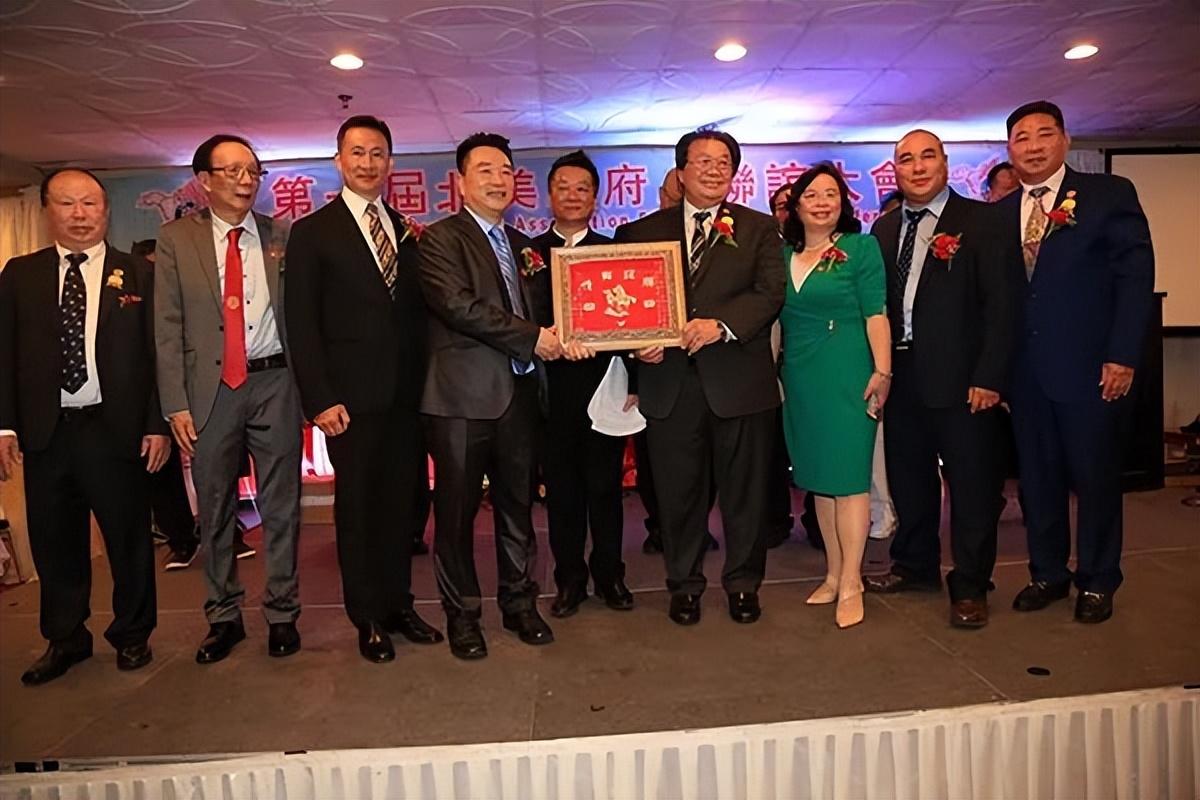 加州最新选举动态，小巷深处的选举故事与特色小店的奇遇