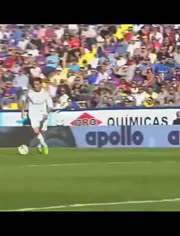 最新足球精彩集锦,球场上的温情时刻回顾