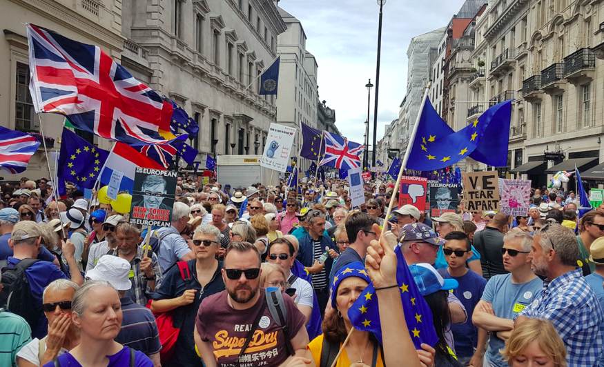 英国民众最新概况,背景、重要事件与地位概述