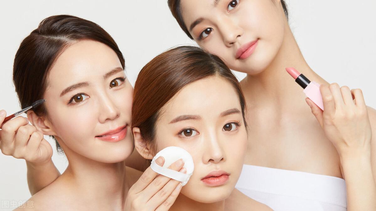 最新上妆潮流揭秘,小巷深处的彩妆秘境探索