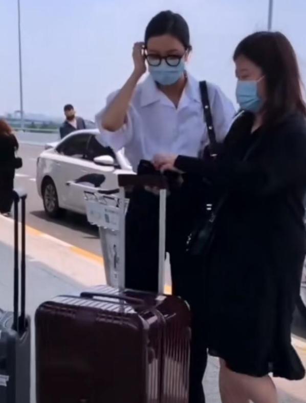 最新暧昧视频,心动瞬间,一起探索令人激荡的情感世界!