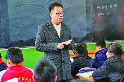 陶老师最新探秘,小巷中的美食秘密